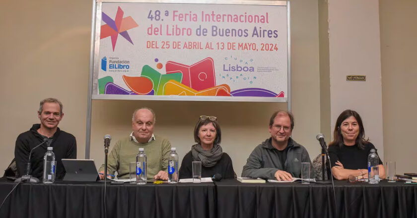 Cultura versus hambre: un debate que se puso caliente en la Feria del Libro