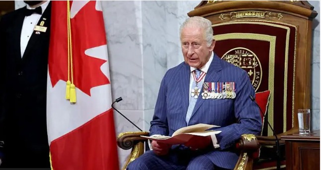 Por qué Canadá a diferencia de EE.UU. mantuvo su vínculo con la monarquía británica y qué efectos tuvo