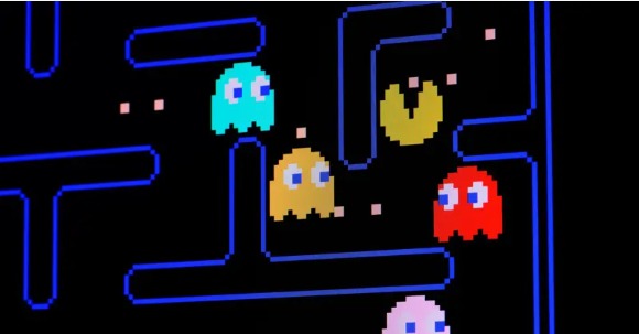 Pac-Man: qué hace tan adictivo y exitoso al juego que nació en Japón cuando su creador se comía una pizza