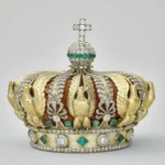 Robo en el Louvre: ¿se podrá restaurar la corona dañada de la emperatriz Eugenia de Montijo?