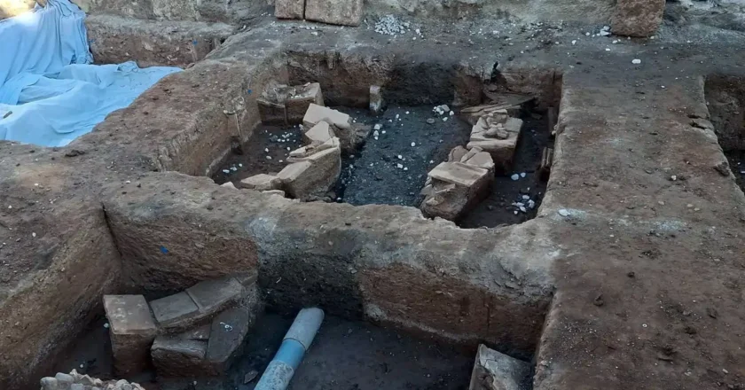 Las obras del metro sacan a la luz decenas de tumbas romanas en Málaga